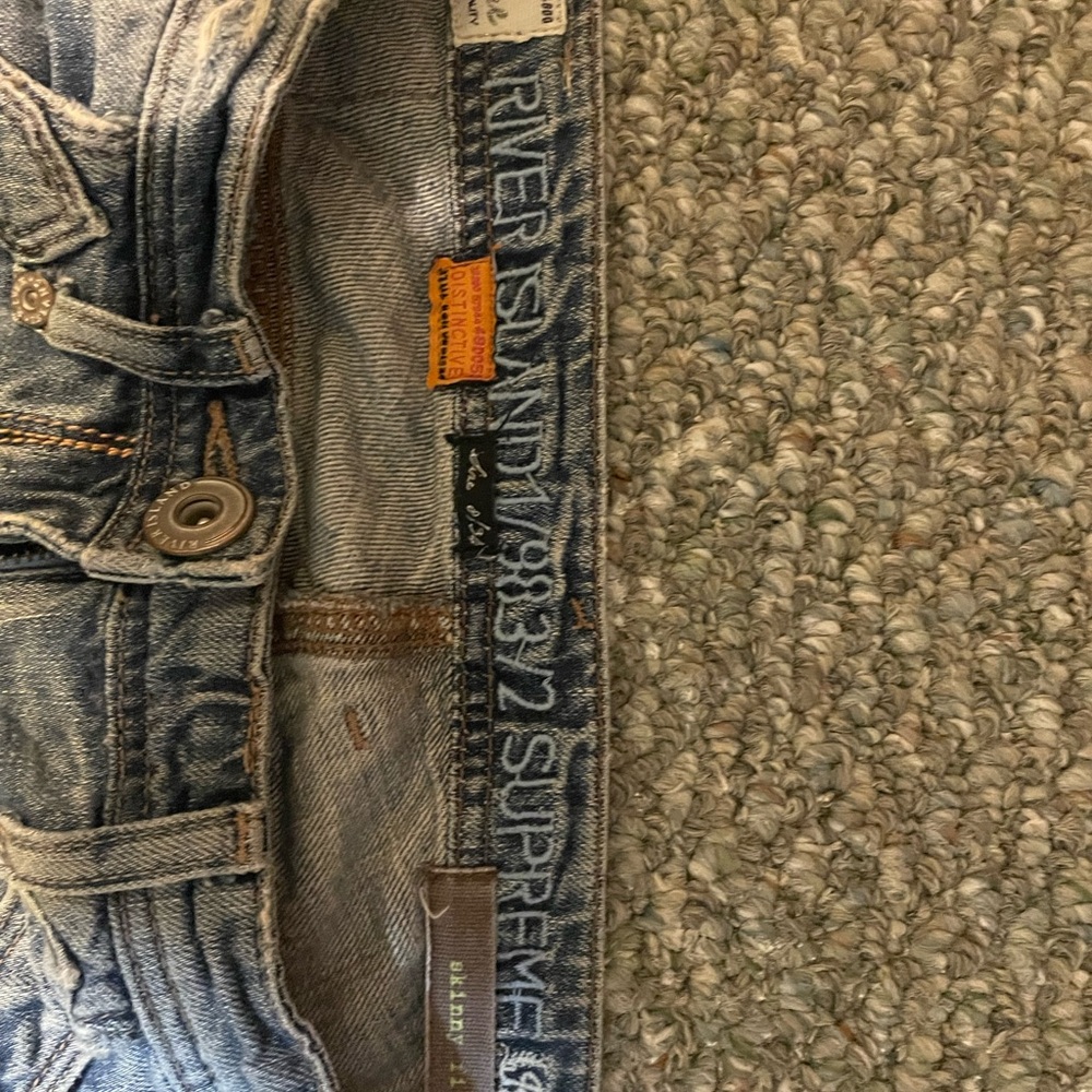 Great Distressed Jeans - Picture 4 of 5